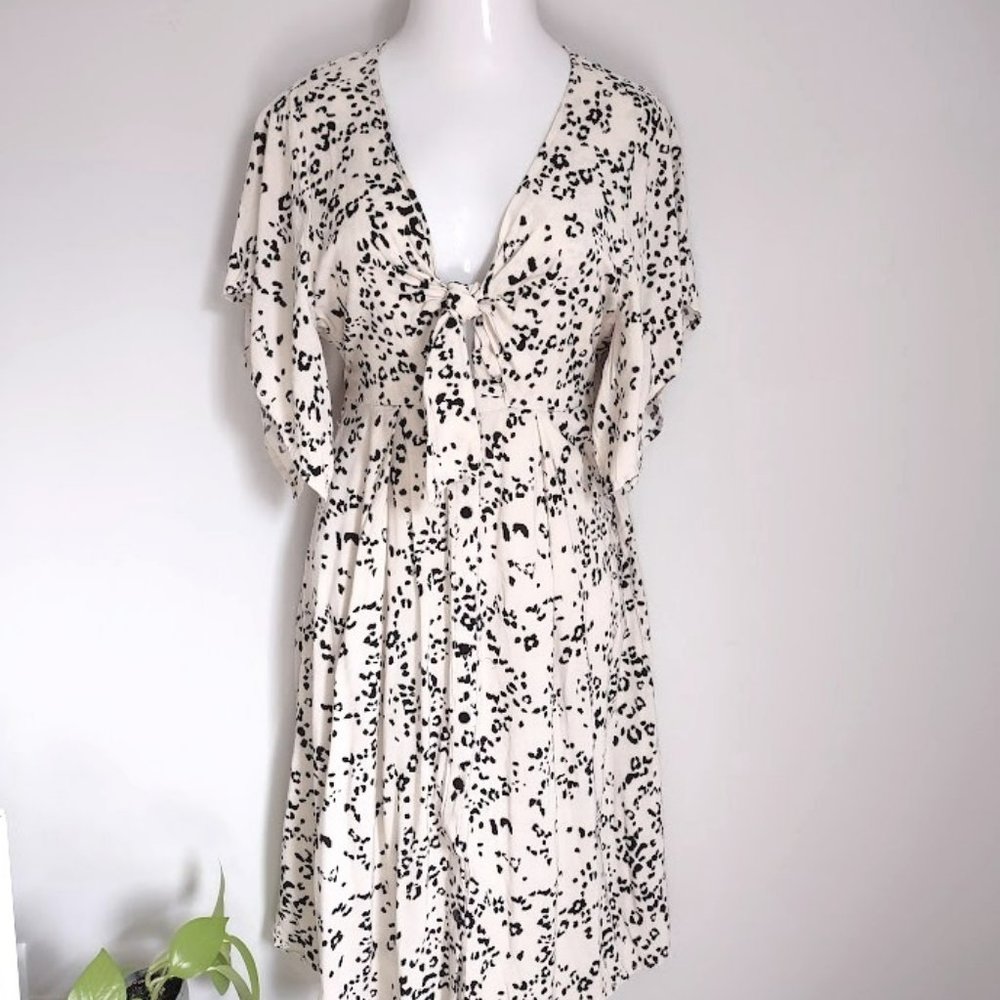 Label of Love Leopard Print Kimono Short Sleeve Cutout Deep V-Neck Dress Small
